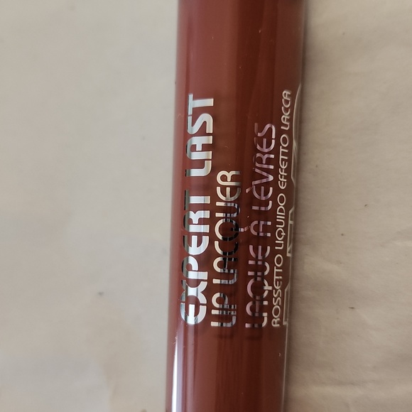 NYC Expert Last Lip Laquer - Picture 1 of 3